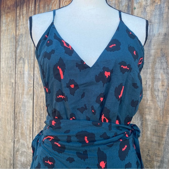 Shein Cheetah Wrap Midi Dress Size L - Picture 7 of 14